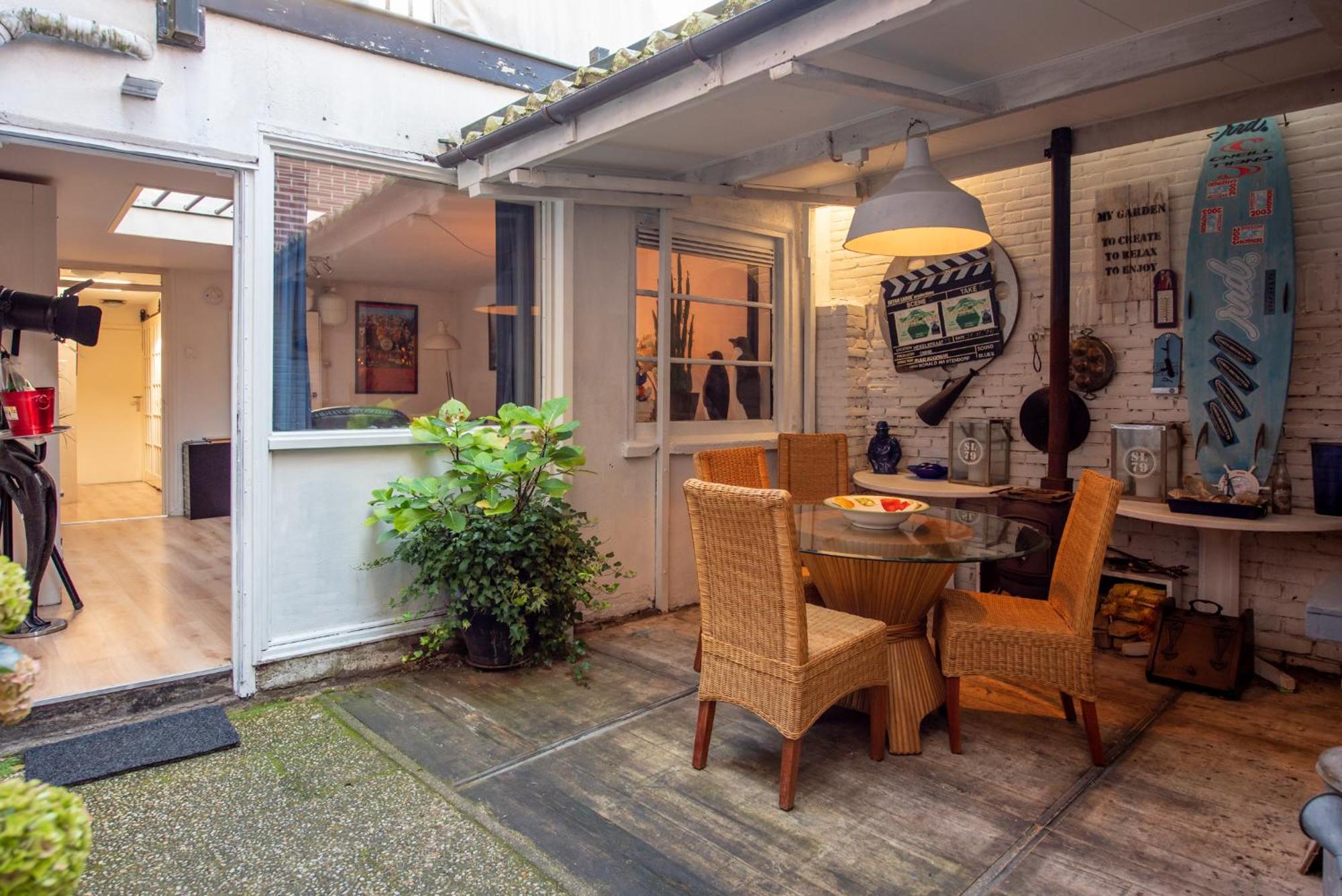 Gezellig Appartement In De Mooie Oude Binnenstad Van アルクマール エクステリア 写真