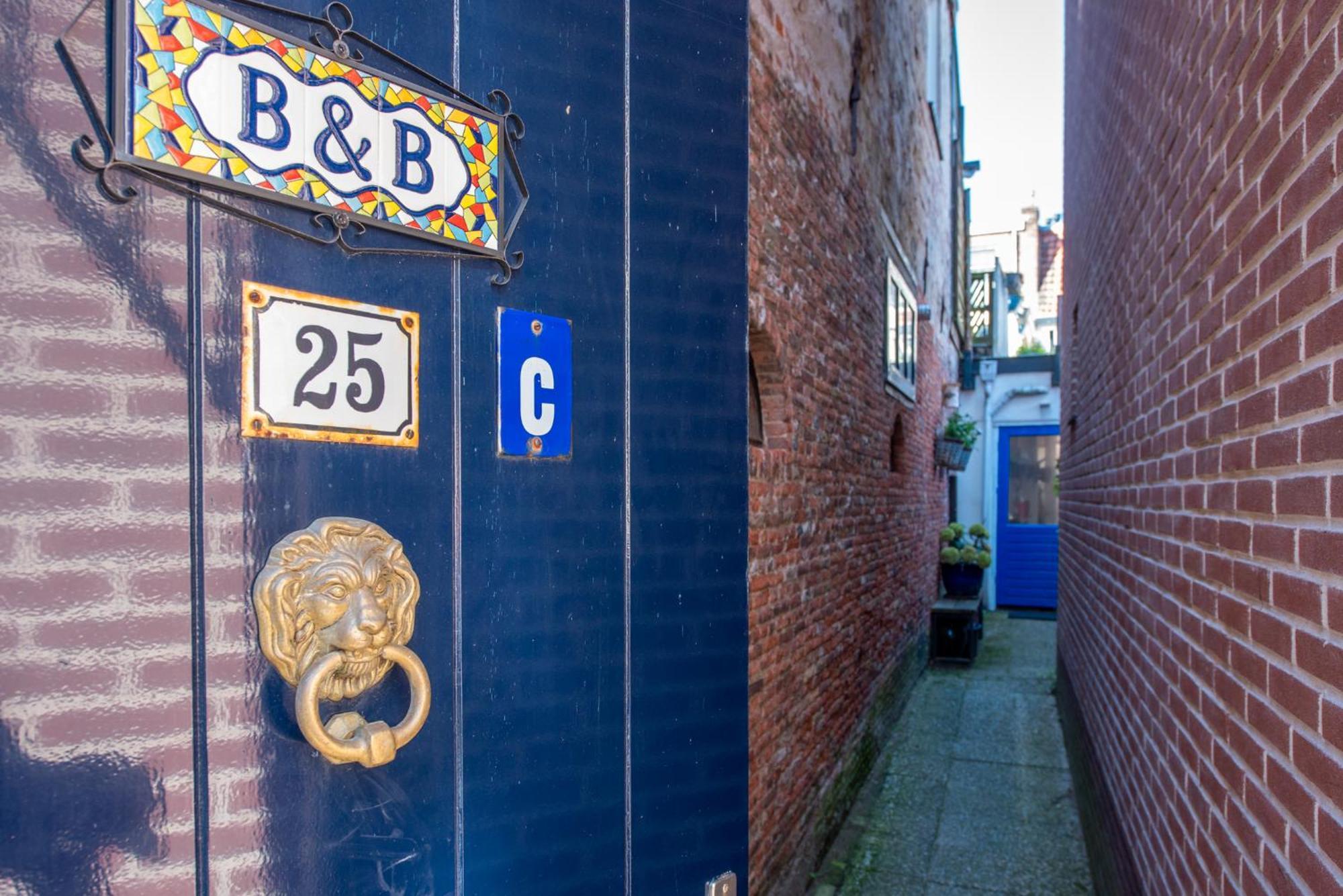 Gezellig Appartement In De Mooie Oude Binnenstad Van アルクマール エクステリア 写真